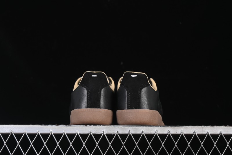 Maison Margiela Replica Calfskin Casual Sneakers - S57WS0236
