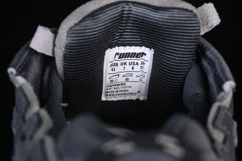Balenciaga Runner Kith Four Color Retro Casual Shoes - WRNSD1100