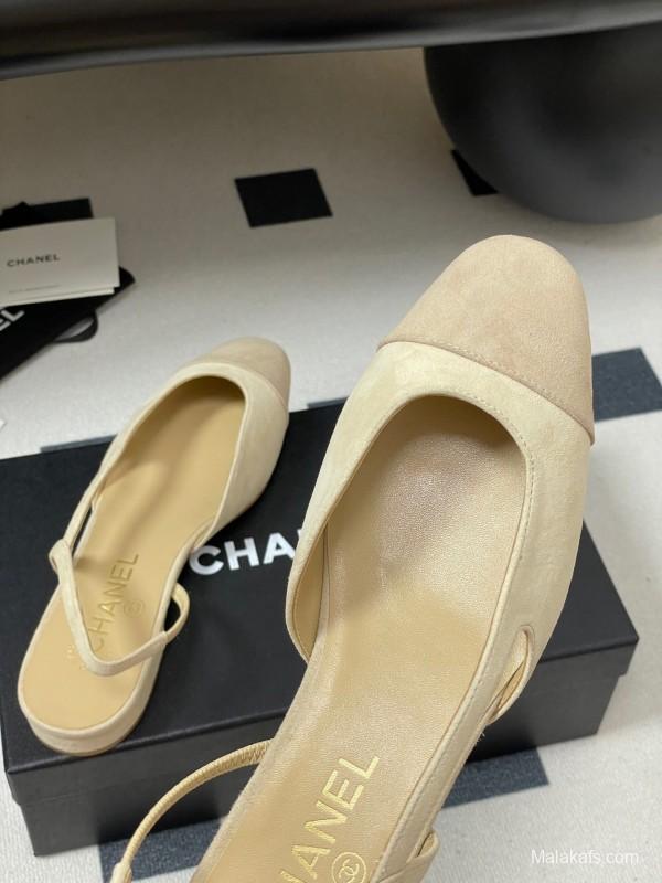 Chanel Sling-back Two-Tone Suede Slingback Sandals Flat/Block Heel - KFY00280