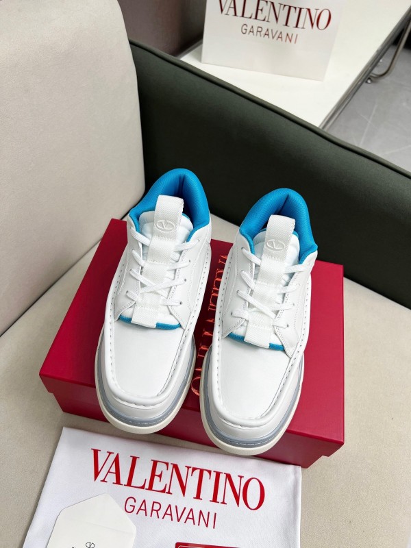 VALENTINO RUNBOOT Mid-Top Sneakers with Lightweight Comfort - AS00380