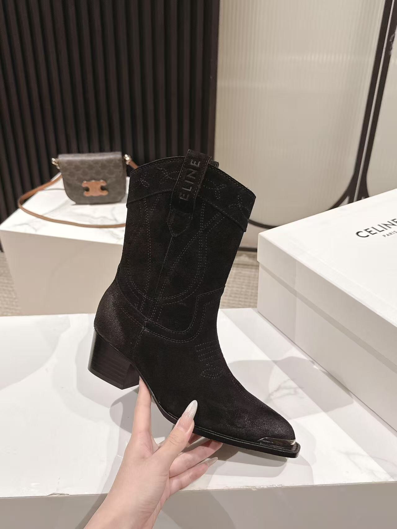 CELINE Fashion Boots 2025 SS Collection with Arch of Triumph Logo - LY00440
