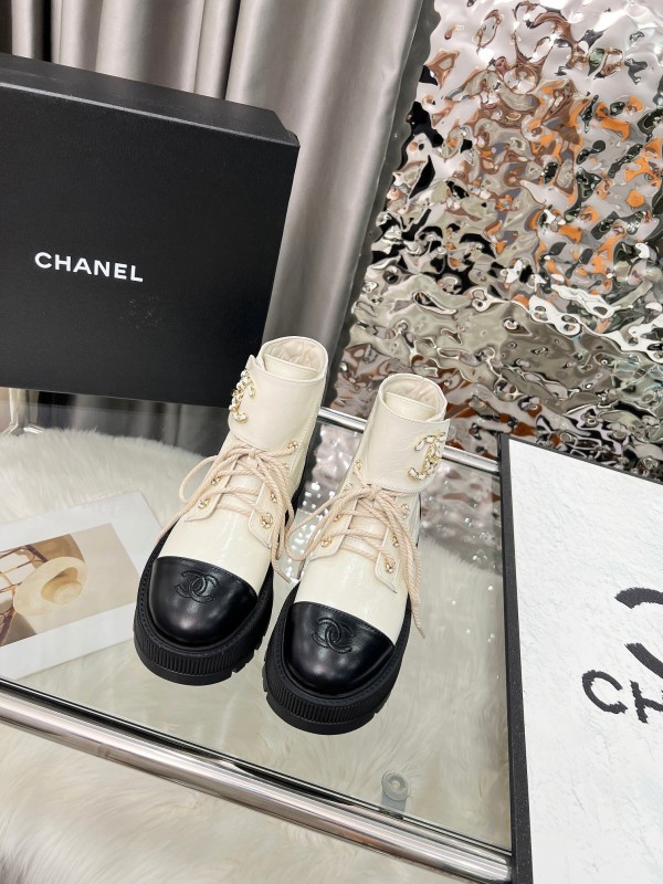 Chanel 2025/SS Autumn Winter New Boots with Double C Leather Buckle - LY00340