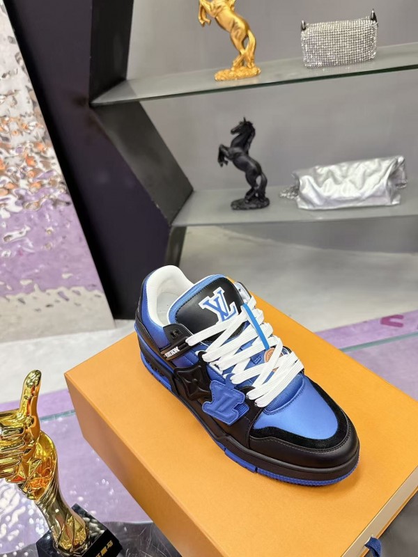 Louis Vuitton Trainer Series Couple Casual Sneakers Skate Shoes - AS00400