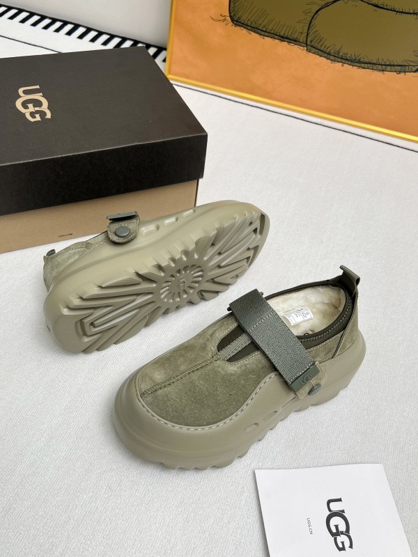 UGG Little Potato Half-Slip On Loafer - MJ00