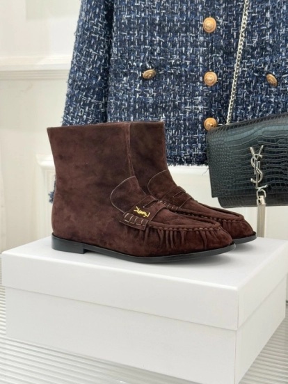 Saint Laurent YSL Letter Loaf Short Boots with Pleated Edges - KFY00430