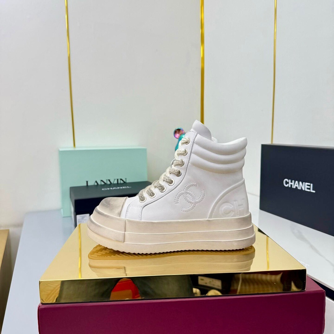 Chanel 2025 SS Short Boots Essential Autumn Winter Heavy Duty Style - LY00400