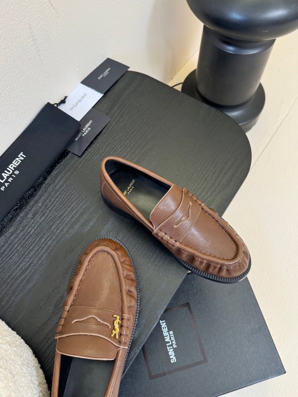 Saint Laurent Classic Loafer Leather Shoes - KFY00350