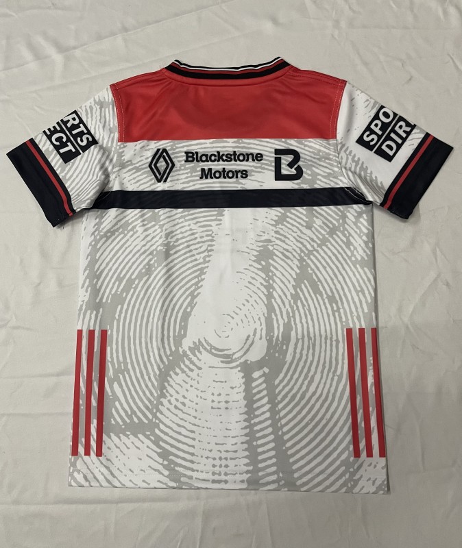 25/26 Kids Kildare GAA White with Red Shoulders and Circular Pattern Jersey