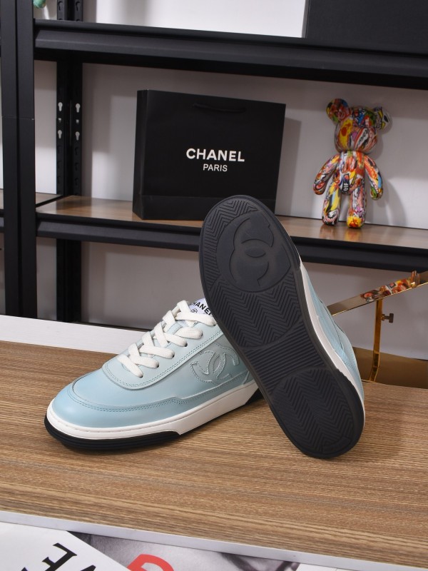 Chanel Classic Loafer with Gradient Logo and Platform Sole - KFY00350