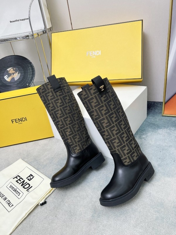 FENDI 2025/SS Fall Winter Monogram Platform High Boots - LY00400