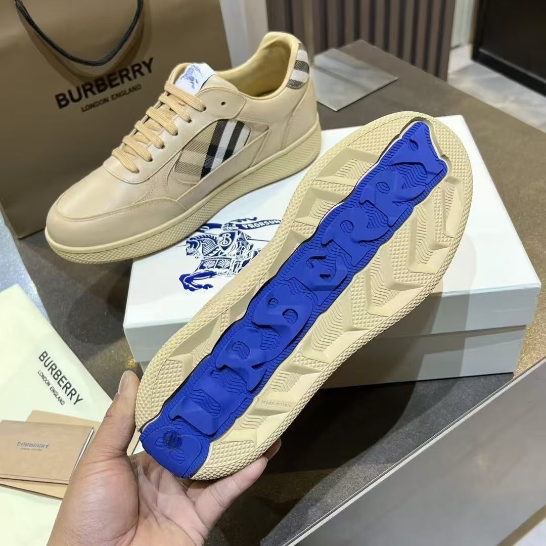 Burberry 2025/SS Italian-Made Sneakers - KFY00300