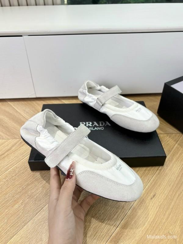 Prada Metal Toe Thin Sole Training Shoes Casual Sneakers - LY00260