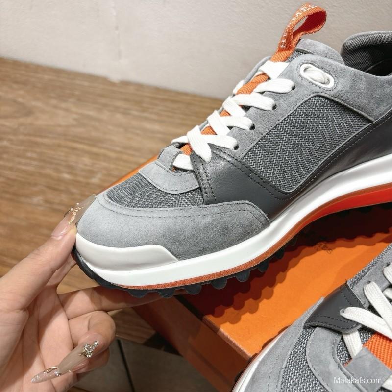 H Boots Classic Chelsea Boots with British Color Block Design - AS00410