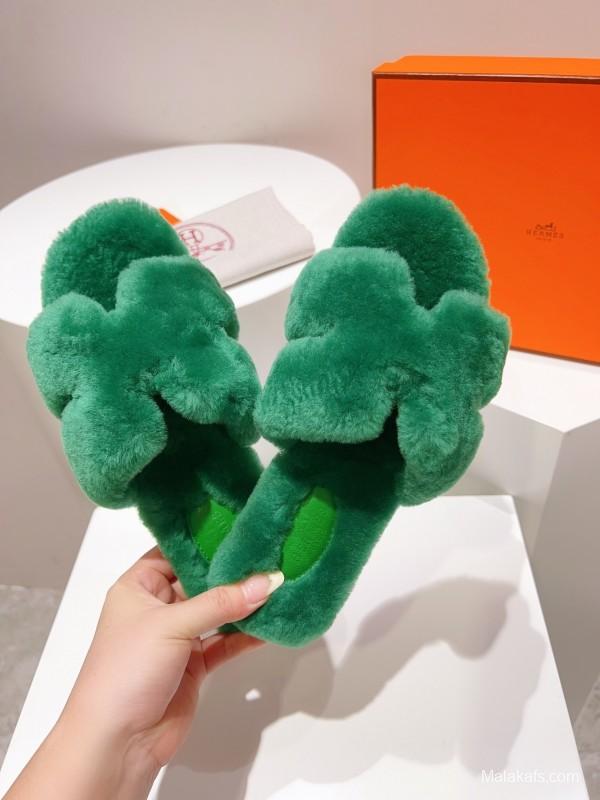 Hermès Teddy Wool H Slippers Flat Fur Slides - LY00240