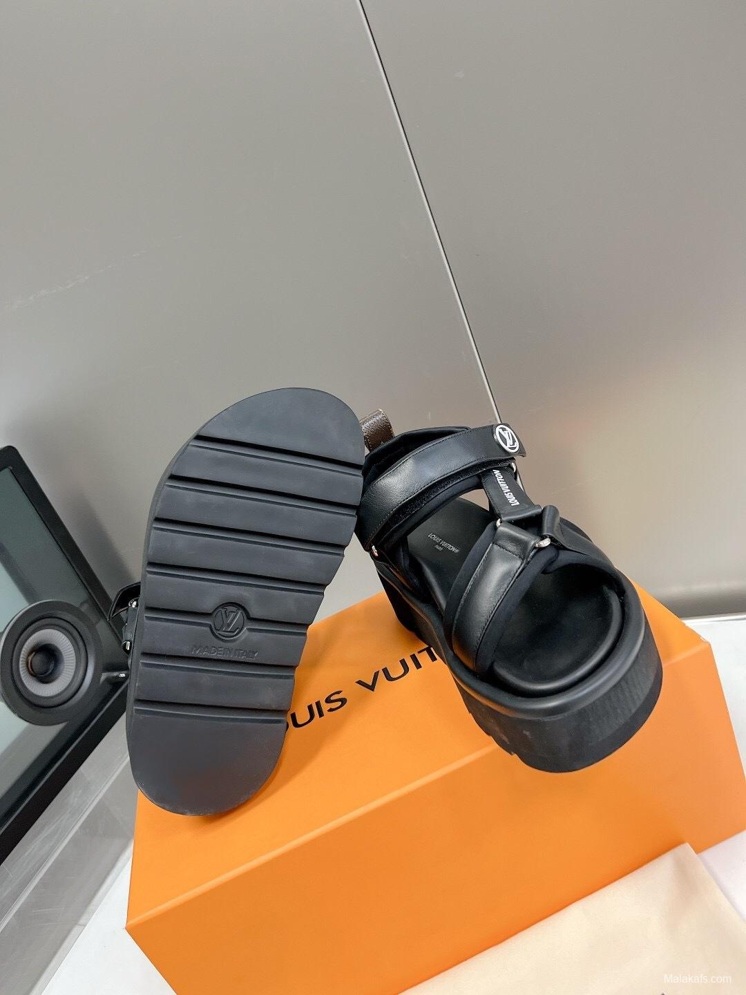 Lv 2025/SS Latest High-End Fashion Versatile Platform Sandals - LY00