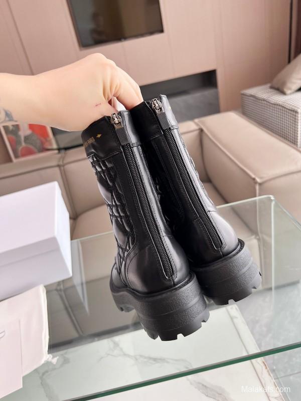 Dior 2025/SS Fall Winter Studded Boots - LY00370