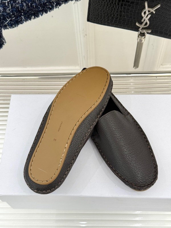 The Row 25s Early Spring New Loafers - KFY00300