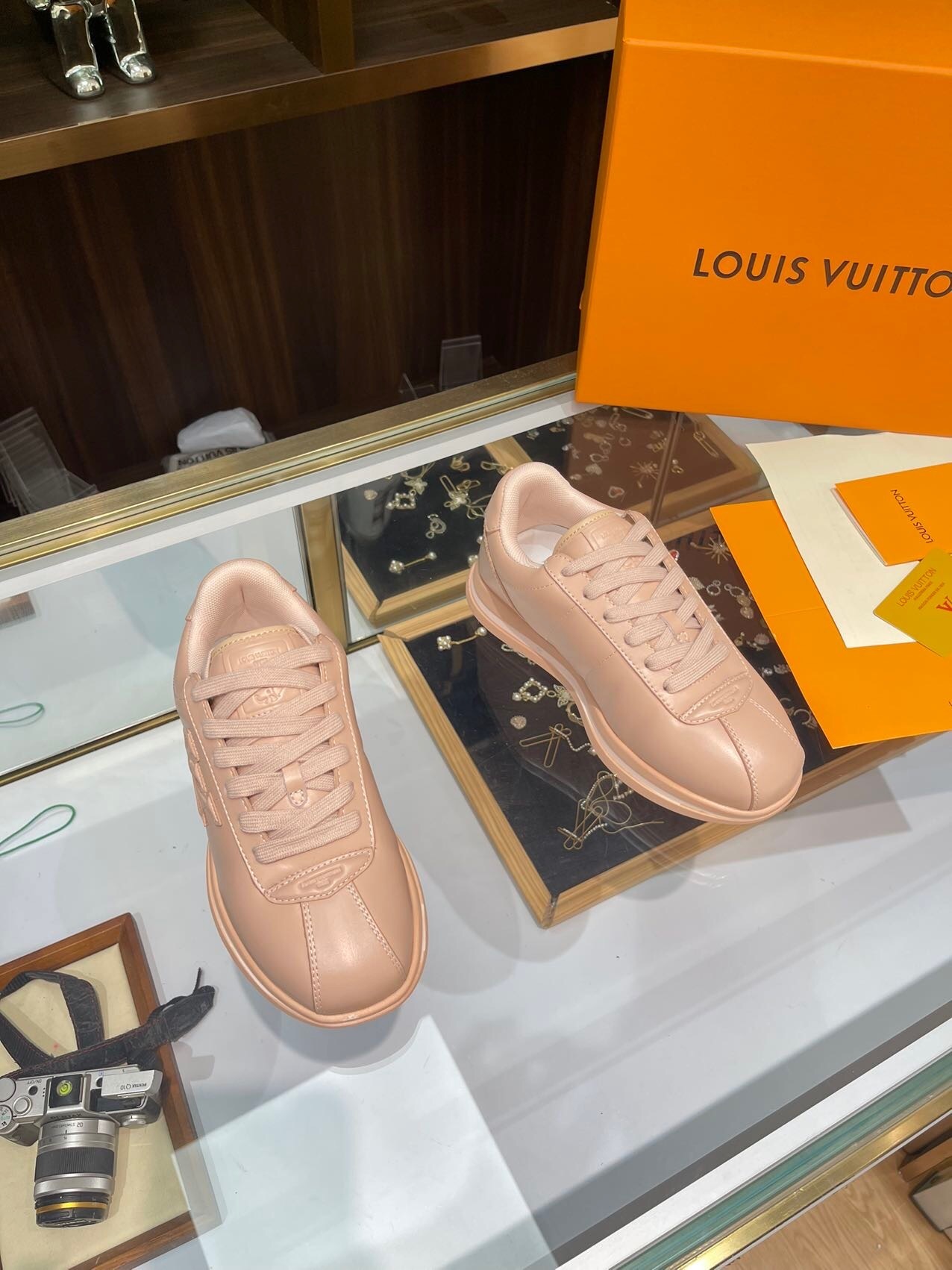 Louis Vuitton 2025/SS Fall/Winter New Loafers Casual Shoes - AS00410