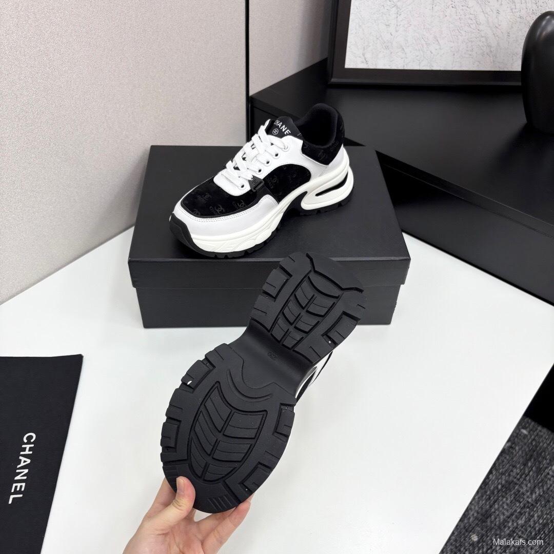 Chanel 2025 SS Panda Sneakers Casual Sports Shoes - LY00340
