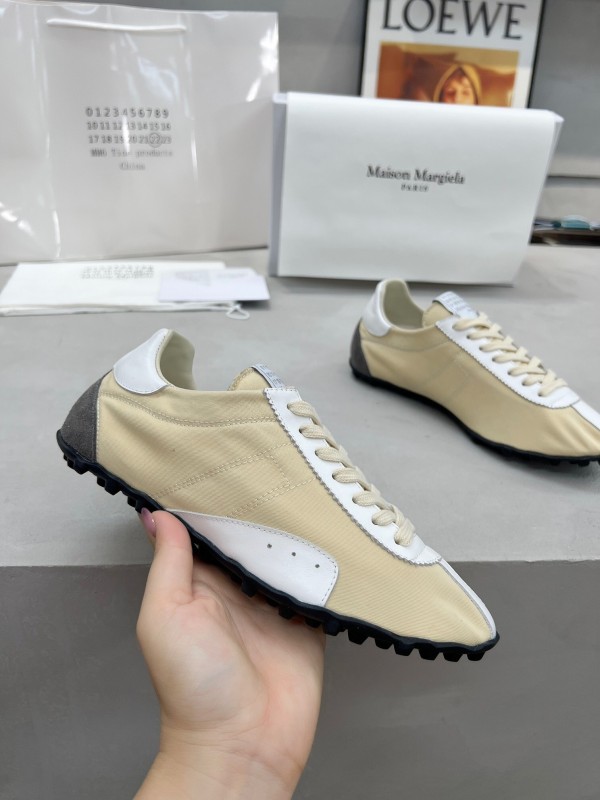 Maison Margiela Couple Sports Casual Shoes - AS00240