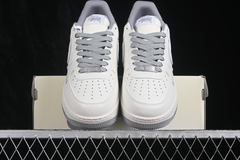 Nike Air Force 1 '07 Low Basketball Shoes with Full-Length Air Cushion - NH0601-603
