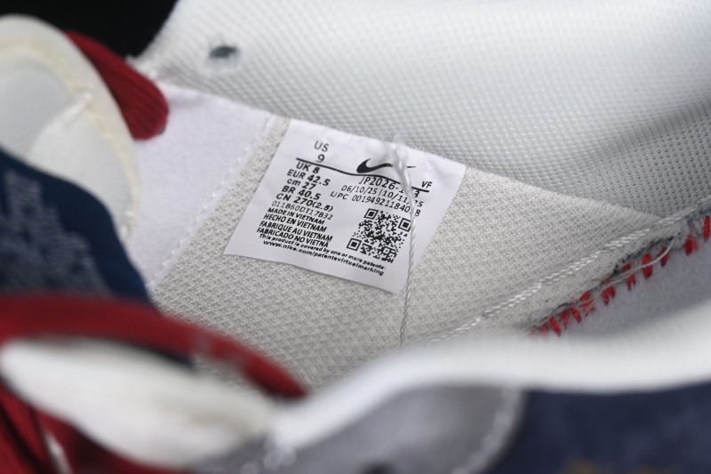 Nike Air Force 1 '07 Low Basketball Sneakers with Red and Navy Contrast - JP2026-153