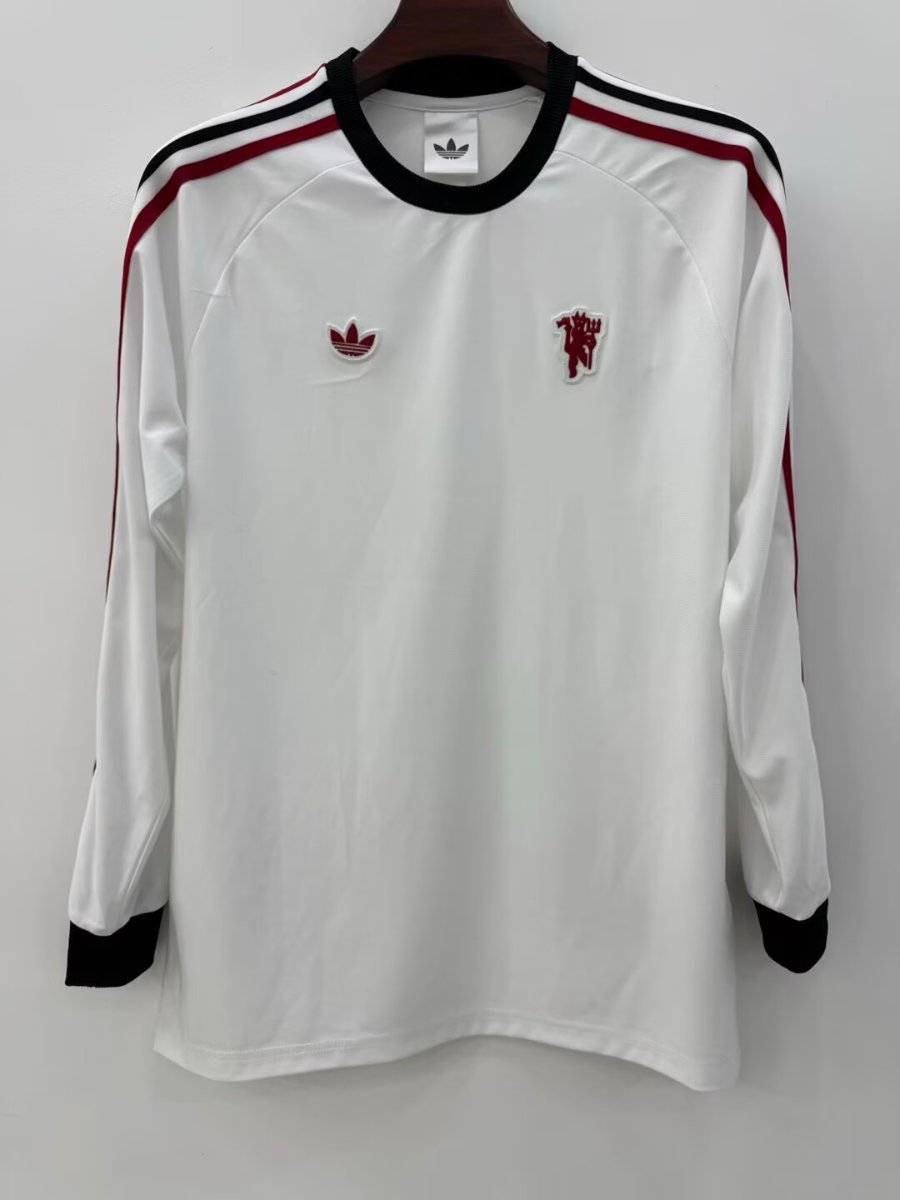 25/26 Manchester United Originals White Crew Long Sleeve Sweat