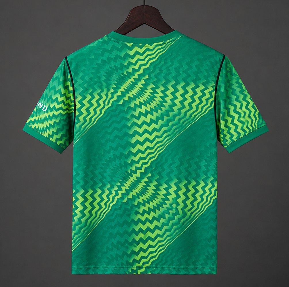2 Stars 26/27 PSG/Paris Saint Germain Green Goalkeeper Jersey